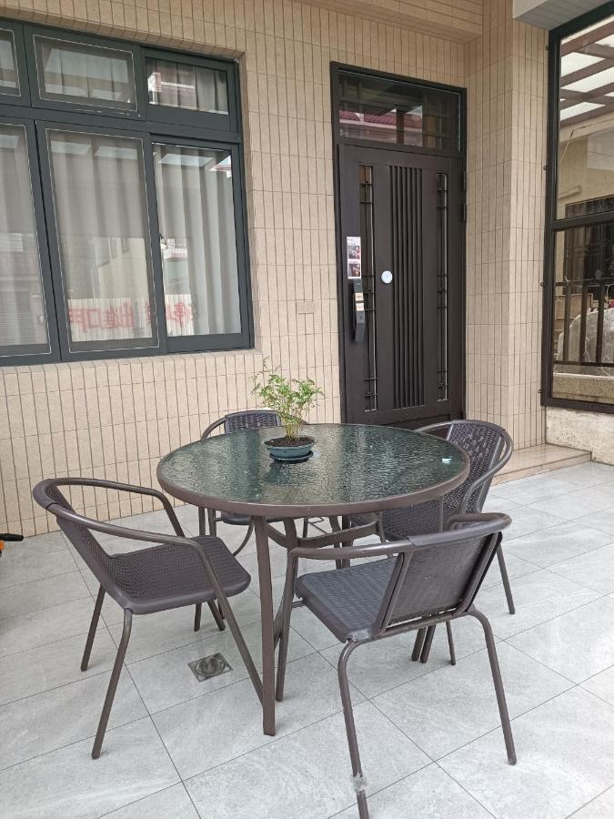 怡然自得-智能主題民宿 Zhushan Esterno foto